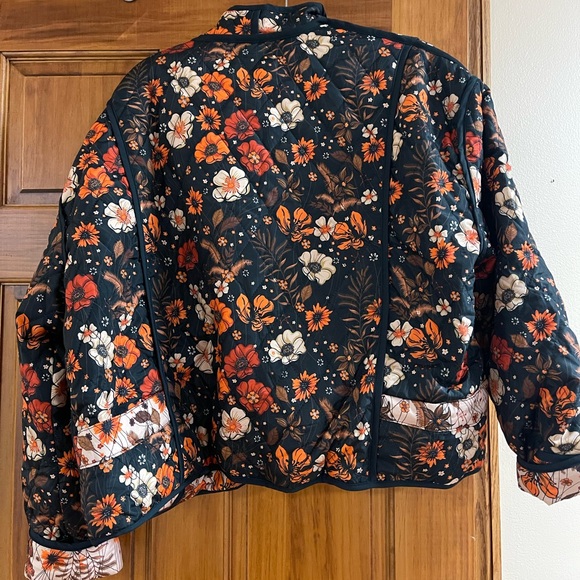 Simply Southern Floral Patterned Women's Jacket - reversible NWT, XXL - Picture 4 of 4